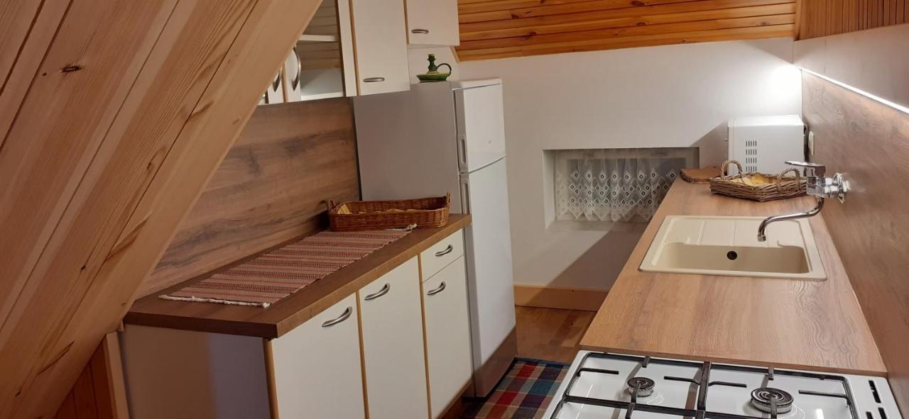 Apartman Astra V Zdiari מראה חיצוני תמונה