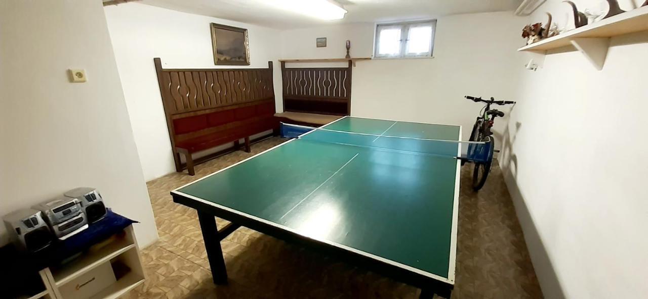 Apartman Astra V Zdiari מראה חיצוני תמונה